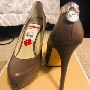 Michael kors heels , new never worn,